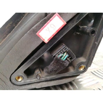 Recambio de retrovisor derecho para kia shuma ii 1.6 ls berlina portón referencia OEM IAM 012151  