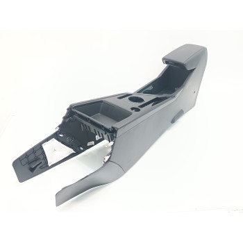 Recambio de apoyabrazos central para kia niro (sg2) hybrid drive referencia OEM IAM 84680AT000 / 84610AT000  