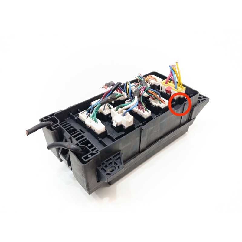 Recambio de caja reles / fusibles para kia sorento 2.5 crdi vgt ex1 referencia OEM IAM 911603E070  