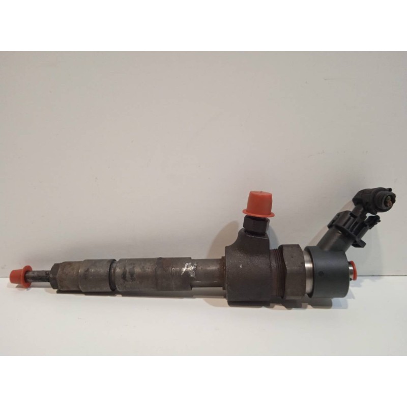 Recambio de inyector para alfa romeo 147 (190) 1.9 jtd distinctive referencia OEM IAM 0445110119  