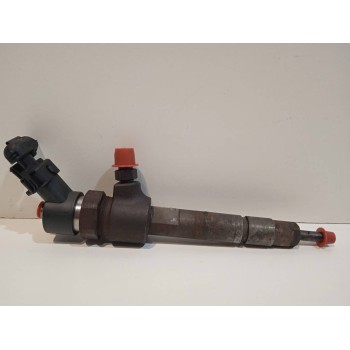 Recambio de inyector para alfa romeo 147 (190) 1.9 jtd distinctive referencia OEM IAM 0445110119  