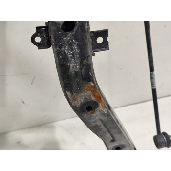 Recambio de puente delantero para kia niro (sg2) hybrid drive referencia OEM IAM 62401AT000  