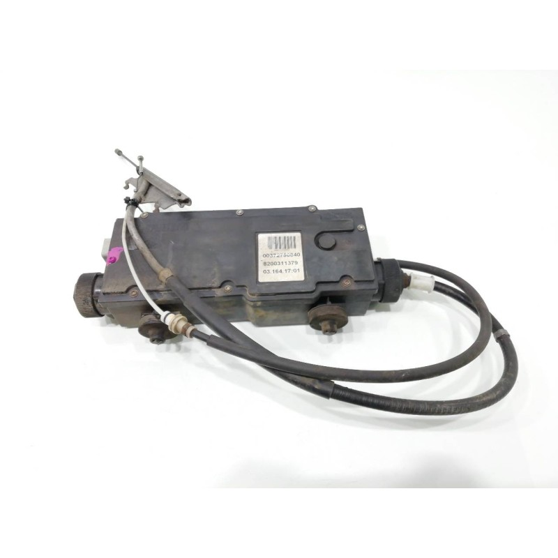 Recambio de freno de mano electrico para renault scenic ii referencia OEM IAM 8200311379  