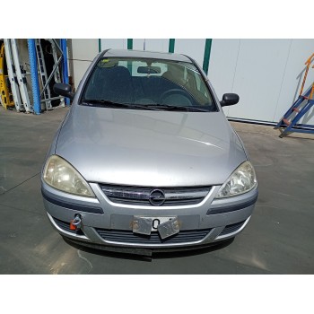 opel corsa c (x01) del año 2004