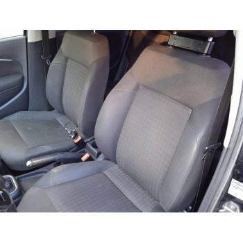 ASIENTO DELANTERO IZQUIERDO 