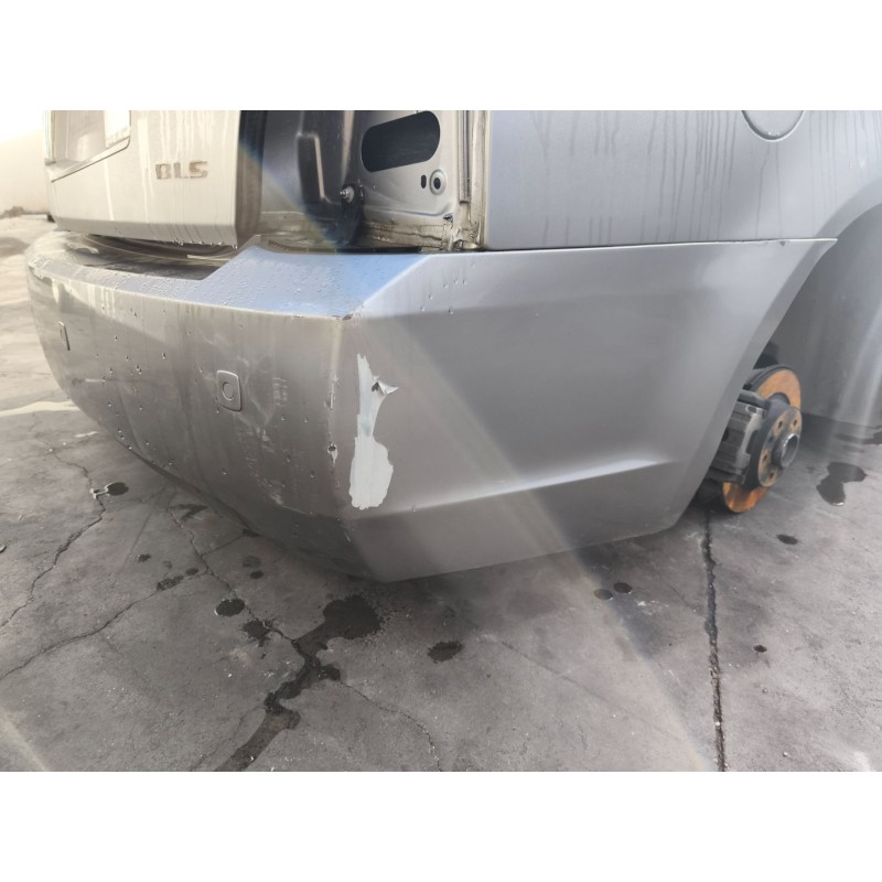 Recambio de paragolpes trasero para cadillac bls business referencia OEM IAM   