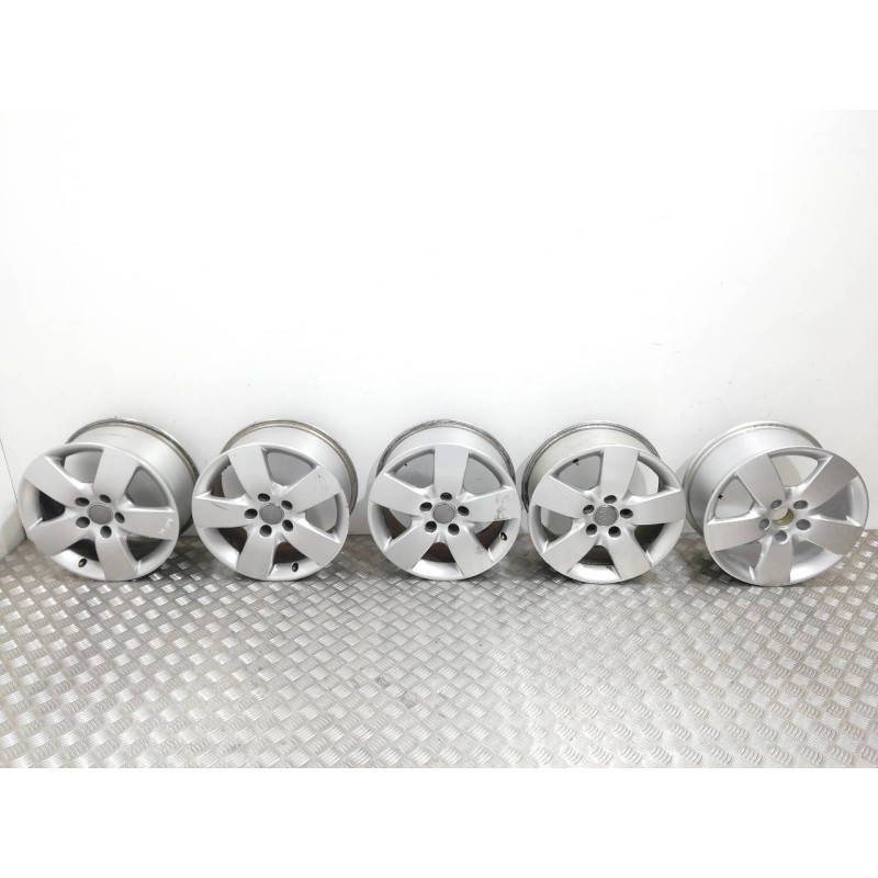 Recambio de juego llantas para audi a6 berlina (4b2) 2.5 tdi referencia OEM IAM 4B0601025AA  