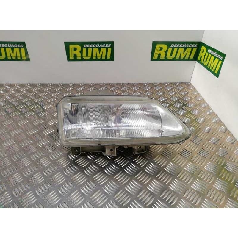 Recambio de faro derecho para renault laguna (b56) 1.9 dci rxe referencia OEM IAM   