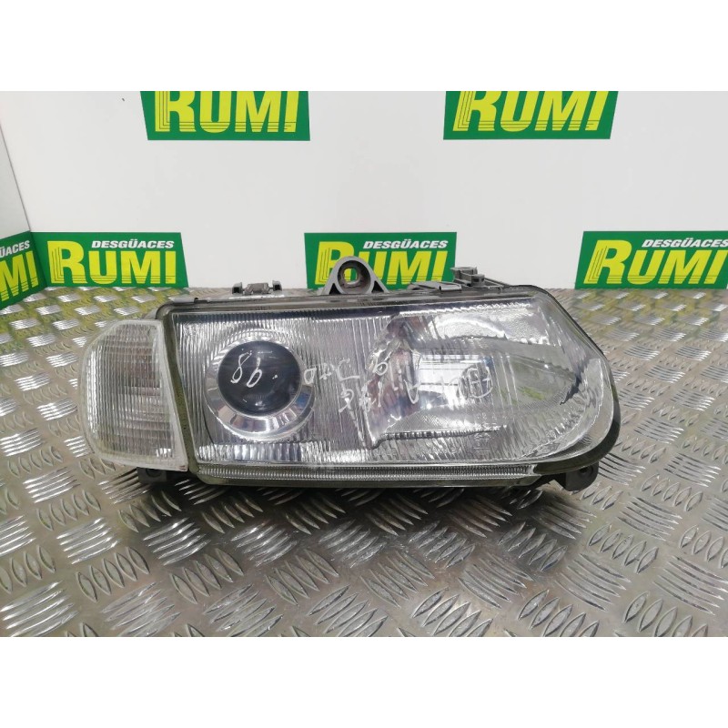 Recambio de faro derecho para alfa romeo 146 1.9 jtd referencia OEM IAM 14311601  