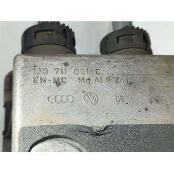 Recambio de palanca cambio para volkswagen golf iv berlina (1j1) highline referencia OEM IAM 1J0711061C  