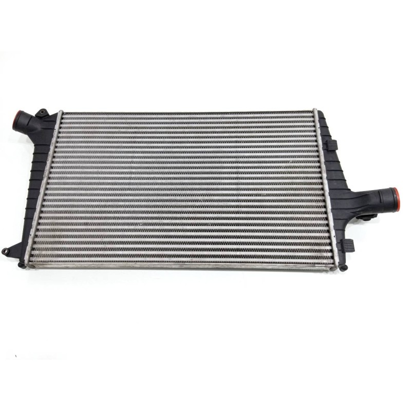 Recambio de intercooler para audi a6 berlina (4b2) 2.5 tdi quattro referencia OEM IAM 4B0145805A  