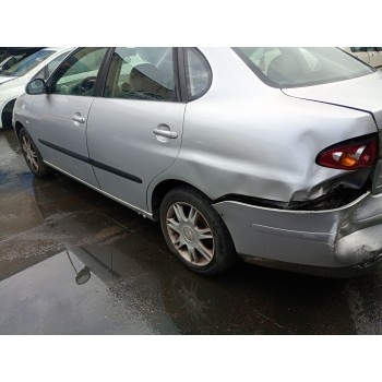 seat cordoba (6l2) del año 2003