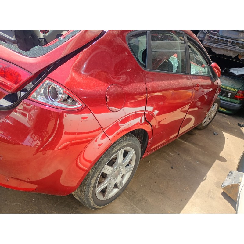 SEAT LEON (1P1)