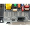 Recambio de caja reles / fusibles para citroën c5 berlina premier referencia OEM IAM 9807028580  