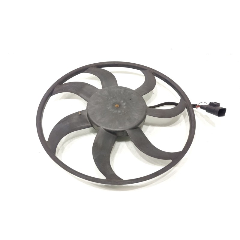 Recambio de electroventilador para bmw x5 (e70) xdrive30d referencia OEM IAM 77665690  