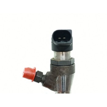 Recambio de inyector para renault scenic ii privilege referencia OEM IAM 166009445R  