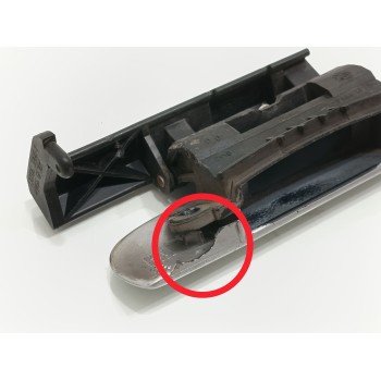 Recambio de maneta exterior delantera izquierda para citroën xsara (n1) 1.9 td referencia OEM IAM 96334565  96334569