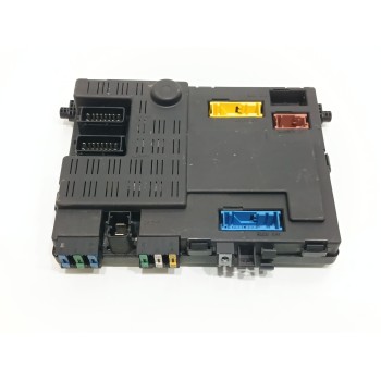 Recambio de caja reles / fusibles para citroën xsara (n1) 1.9 td referencia OEM IAM 9639087480  73002112