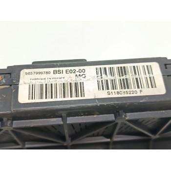 Recambio de caja reles / fusibles para citroën xsara picasso (n68) 1.6 hdi referencia OEM IAM 9657999780  S118085220