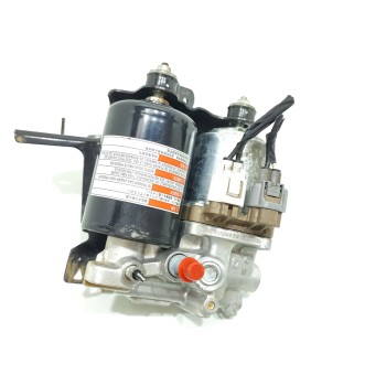 Recambio de bomba freno para toyota yaris (_p13_) 1.5 hybrid (nhp130_) referencia OEM IAM 4707012010  470701201037