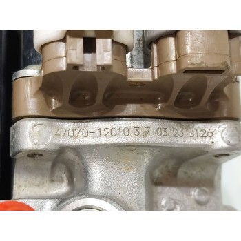 Recambio de bomba freno para toyota yaris (_p13_) 1.5 hybrid (nhp130_) referencia OEM IAM 4707012010  470701201037