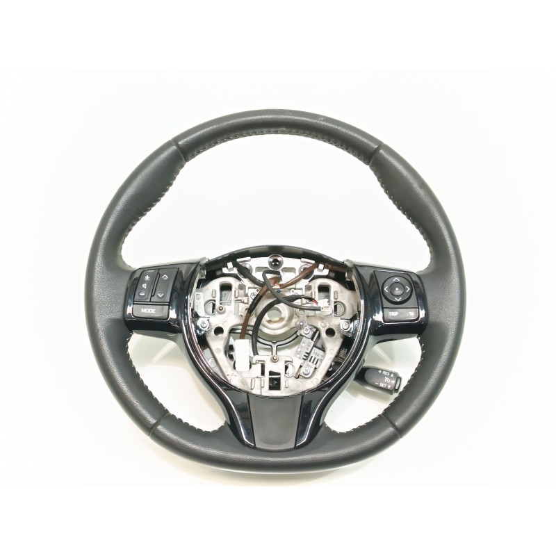 Recambio de volante para toyota yaris (_p13_) 1.5 hybrid (nhp130_) referencia OEM IAM 451000D49024  0PFS06C30 / 310374599BMYAA