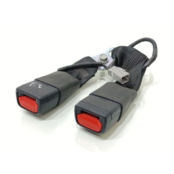 Recambio de enganche cinturon trasero izquierdo para toyota yaris (_p13_) 1.5 hybrid (nhp130_) referencia OEM IAM   