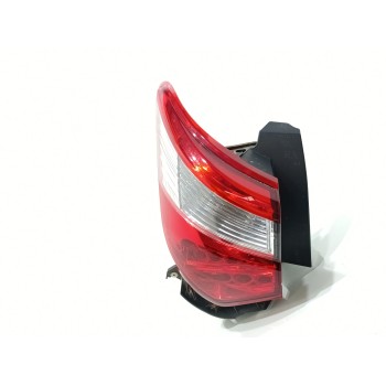 Recambio de piloto trasero izquierdo para toyota yaris (_p13_) 1.5 hybrid (nhp130_) referencia OEM IAM 521560D210  0D2030D205