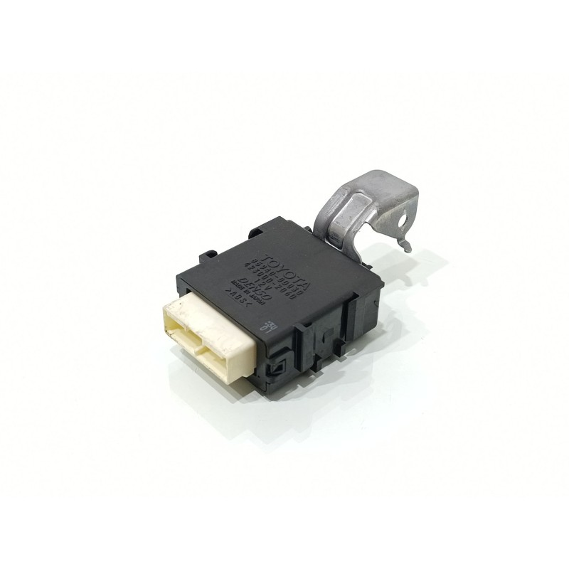 Recambio de modulo electronico para toyota yaris (_p13_) 1.5 hybrid (nhp130_) referencia OEM IAM 859400D030  4230002060