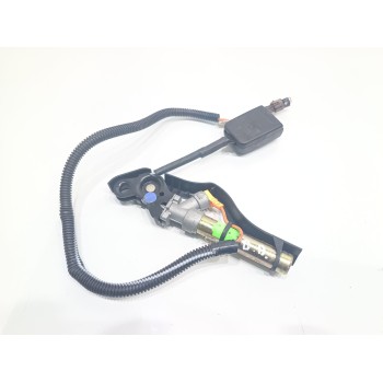 Recambio de enganche cinturon delantero derecho para citroën xsara (n1) 1.9 td referencia OEM IAM 542346511A  