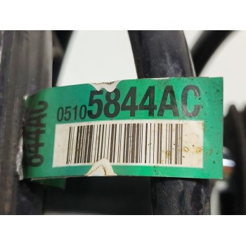 Recambio de juego amortiguadores delantero para dodge caliber 2.0 referencia OEM IAM 05105844AC  