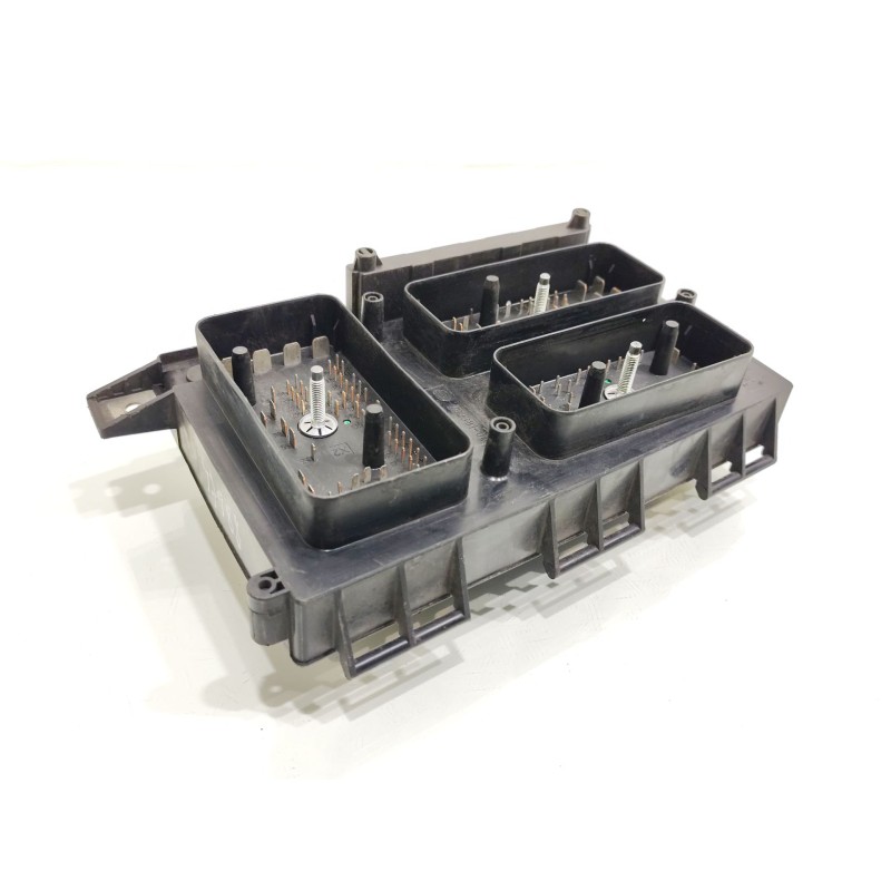 Recambio de caja reles / fusibles para opel astra h (a04) 1.6 (l48) referencia OEM IAM 13191126  5DK00866807 / 74338100