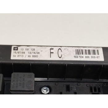 Recambio de caja reles / fusibles para opel astra h (a04) 1.6 (l48) referencia OEM IAM 13191126  5DK00866807 / 74338100