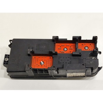 Recambio de caja reles / fusibles para opel vectra c (z02) 2.2 dti 16v (f69) referencia OEM IAM 13144708  519065023