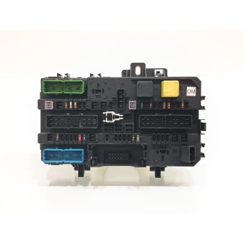 Recambio de caja reles / fusibles para opel astra h gtc (a04) 1.4 (l08) referencia OEM IAM 13181276  5DK00866902