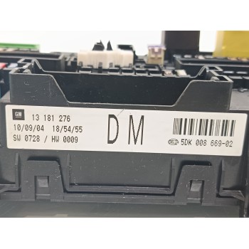 Recambio de caja reles / fusibles para opel astra h gtc (a04) 1.4 (l08) referencia OEM IAM 13181276  5DK00866902