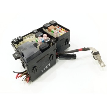 Recambio de caja reles / fusibles para volvo s40 ii (544) 2.0 referencia OEM IAM 8688040  518818000 / 8688039 / 318789120
