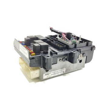 Recambio de caja reles / fusibles para chrysler voyager iv (rg, rs) 2.8 crd referencia OEM IAM P04801066AE  P04707996AC / 048010