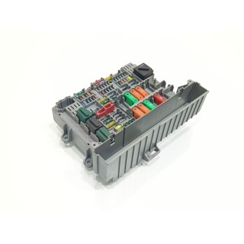 Recambio de caja reles / fusibles para bmw 3 (e90) 320 d referencia OEM IAM 690662106  
