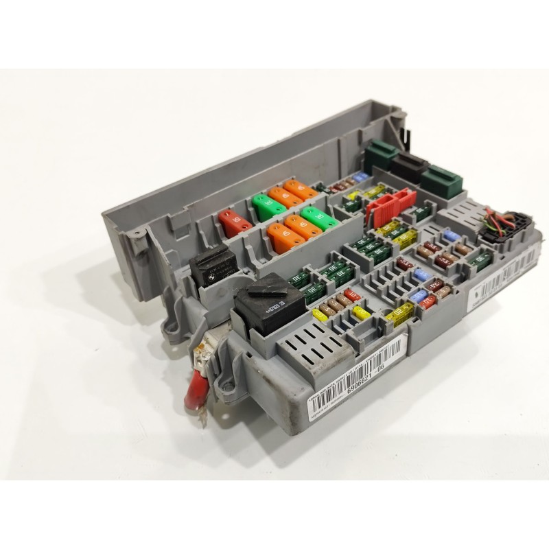 Recambio de caja reles / fusibles para bmw 3 (e90) 320 d referencia OEM IAM 690662106  33481931