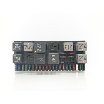 Recambio de caja reles / fusibles para audi 90 b3 (893, 894, 8a2) 2.3 e referencia OEM IAM 443941822B  