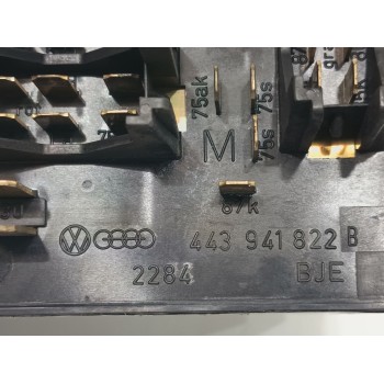 Recambio de caja reles / fusibles para audi 90 b3 (893, 894, 8a2) 2.3 e referencia OEM IAM 443941822B  