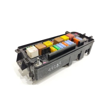 Recambio de caja reles / fusibles para opel vectra c (z02) 1.9 cdti (f69) referencia OEM IAM 13198102  519131007 / 460023260