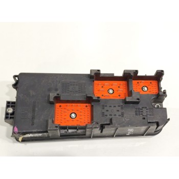 Recambio de caja reles / fusibles para opel vectra c (z02) 1.9 cdti (f69) referencia OEM IAM 13198102  519131007 / 460023260