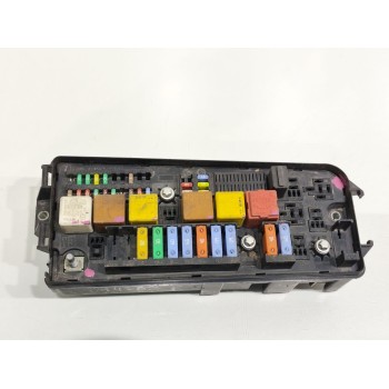 Recambio de caja reles / fusibles para opel vectra c (z02) 1.9 cdti (f69) referencia OEM IAM 13198102  519131007 / 460023260