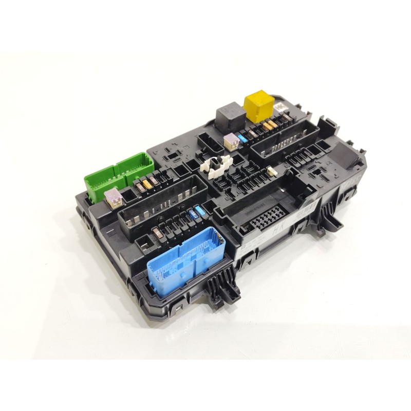 Recambio de caja reles / fusibles para opel astra h (a04) 1.6 (l48) referencia OEM IAM 13206762  5DK00866932