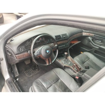 bmw serie 5 berlina (e39) del año 2001