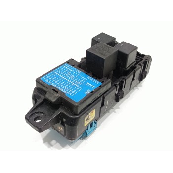 Recambio de caja reles / fusibles para volvo v40 station wagon (645) 1.9 td referencia OEM IAM 30807050  30807016