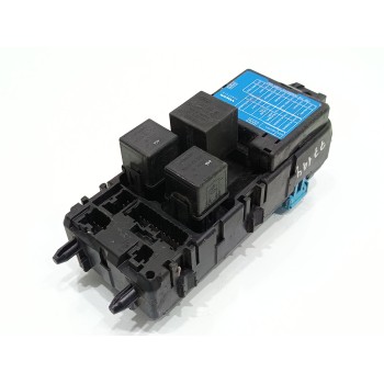 Recambio de caja reles / fusibles para volvo v40 station wagon (645) 1.9 td referencia OEM IAM 30807050  30807016