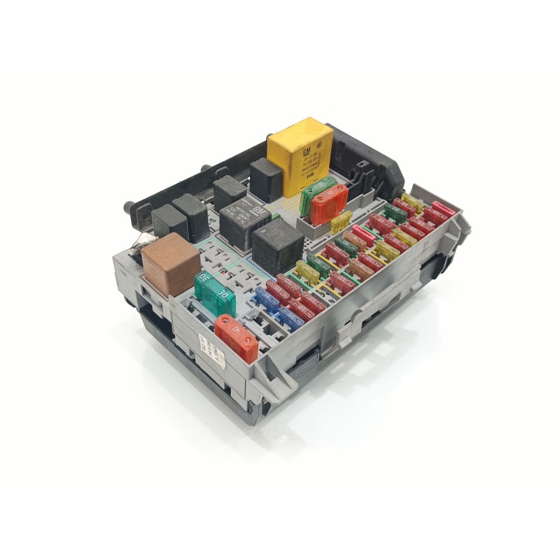 Recambio de caja reles / fusibles para opel vectra b (j96) 2.0 di 16v (f19) referencia OEM IAM 09152787  